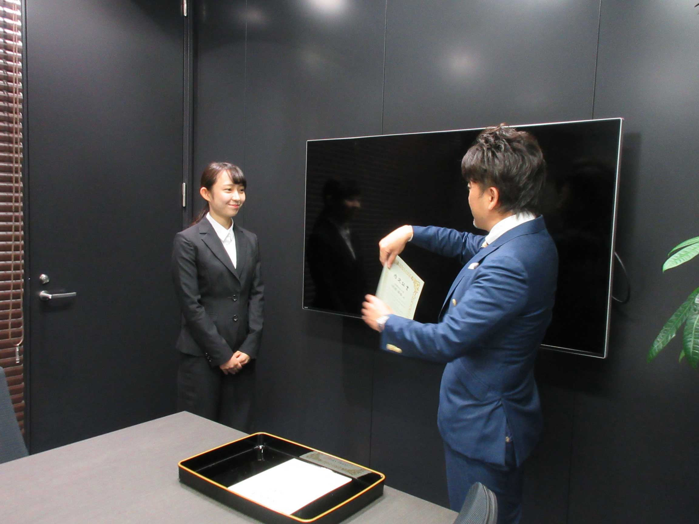 2019年4月入社の本部職の新卒社員内定式を行いました